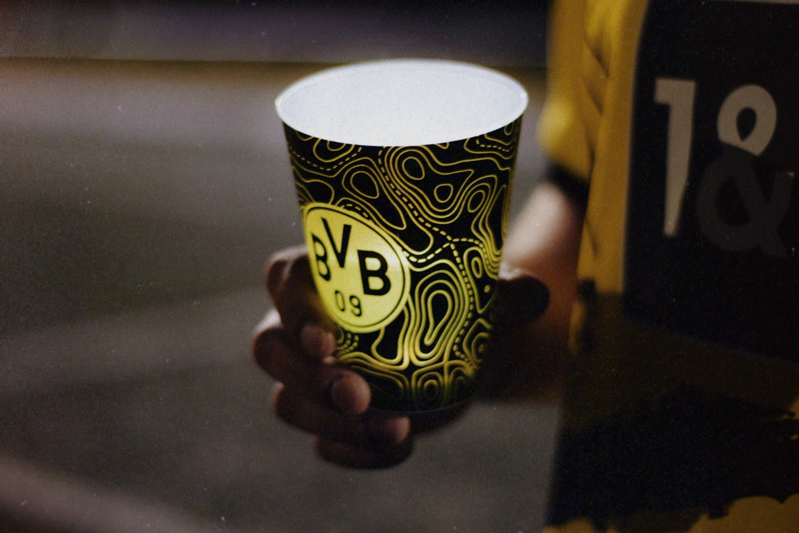 BVB Leuchtbecher